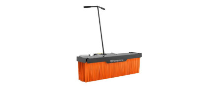 Osprzęt montowany z przodu do riderów